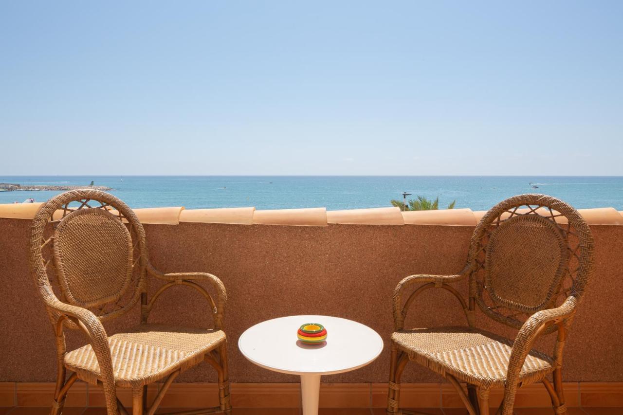 Ático duplex de lujo frente al mar. 1a linea playa El Campello Exterior foto