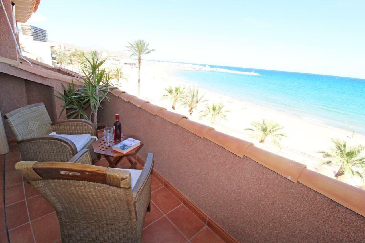Ático duplex de lujo frente al mar. 1a linea playa El Campello Exterior foto